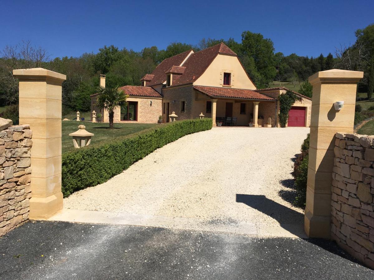Chez Bernadette Et Victor Bed & Breakfast Vitrac  Exterior photo