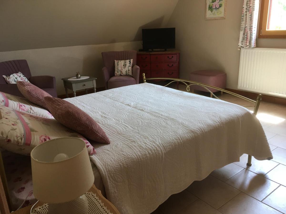 Chez Bernadette Et Victor Bed & Breakfast Vitrac  Exterior photo